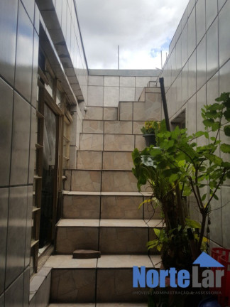 Imagem Casa com 5 Quartos à Venda, 250 m² em Parque Maria Domitila - São Paulo