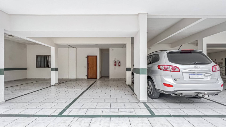 Apartamento com 3 Quartos à Venda, 100 m² em Meia Praia - Itapema
