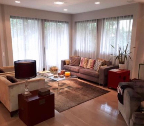 Imagem Imóvel com 4 Quartos à Venda, 220 m² em Campo Belo - São Paulo Imagem Imóvel com 4 Quartos à Venda, 220 m² em Campo Belo - São Paulo