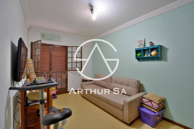 Imagem Casa com 4 Quartos à Venda, 1.100 m² em Lago Norte - Brasília Imagem Casa com 4 Quartos à Venda, 1.100 m² em Lago Norte - Brasília
