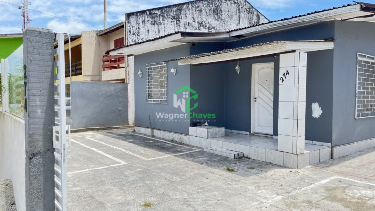 Imagem Casa com 7 Quartos para Alugar ou Temporada, 280 m² em Praia De Leste - Pontal Do Paraná Imagem Casa com 7 Quartos para Alugar ou Temporada, 280 m² em Praia De Leste - Pontal Do Paraná