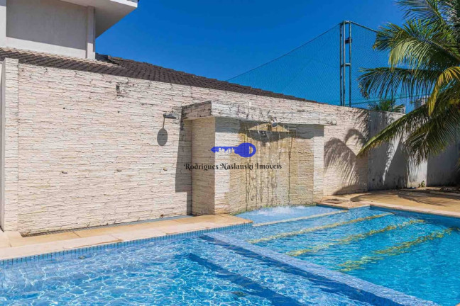 Imagem Casa com 5 Quartos à Venda, 1.800 m² em Barra Da Tijuca - Rio De Janeiro Imagem Casa com 5 Quartos à Venda, 1.800 m² em Barra Da Tijuca - Rio De Janeiro