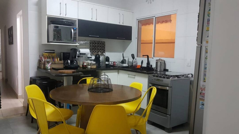 Imagem Casa com 2 Quartos à Venda, 92 m² em Jardim Gonçalves - Sorocaba Imagem Casa com 2 Quartos à Venda, 92 m² em Jardim Gonçalves - Sorocaba