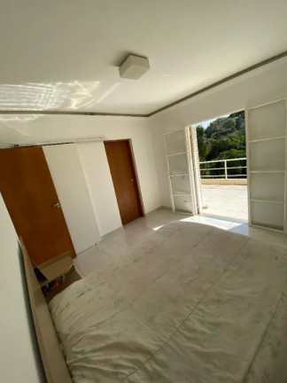 Imagem Casa com 5 Quartos à Venda, 302 m² em Jardim Ipês - Cotia Imagem Casa com 5 Quartos à Venda, 302 m² em Jardim Ipês - Cotia
