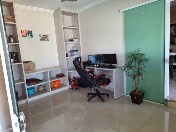 Imagem Casa com 3 Quartos à Venda, 307 m² em Jardim Primavera - Arapongas Imagem Casa com 3 Quartos à Venda, 307 m² em Jardim Primavera - Arapongas