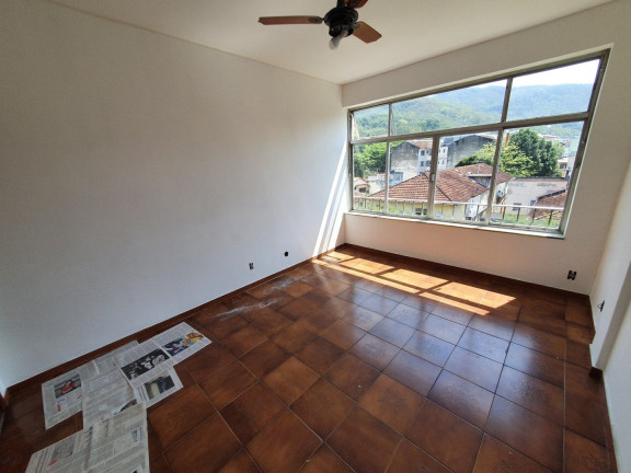 Imagem Imóvel com 3 Quartos à Venda, 75 m² em Grajaú - Rio De Janeiro Imagem Imóvel com 3 Quartos à Venda, 75 m² em Grajaú - Rio De Janeiro