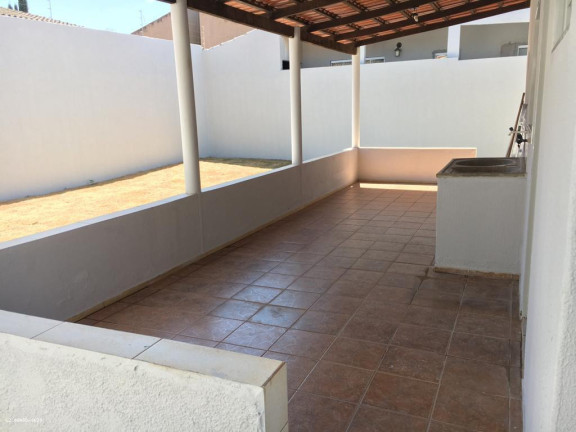 Imagem Casa com 3 Quartos à Venda, 300 m² em Residencial Aquários - Goiânia Imagem Casa com 3 Quartos à Venda, 300 m² em Residencial Aquários - Goiânia