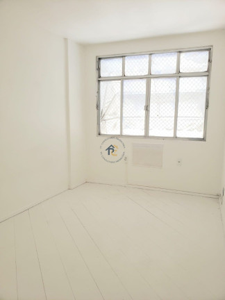 Imagem Apartamento com 2 Quartos à Venda, 65 m² em Icaraí - Niterói Imagem Apartamento com 2 Quartos à Venda, 65 m² em Icaraí - Niterói