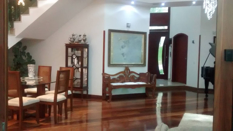 Imagem Casa com 3 Quartos à Venda, 560 m² em Residencial Morada Dos Lagos - Barueri