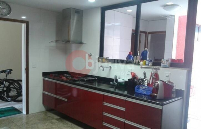 Apartamento com 3 Quartos à Venda, 126 m² em Braga - Cabo Frio