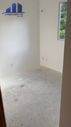 Imagem Apartamento com 2 Quartos à Venda, 40 m² em Jardim Caiapia - Cotia