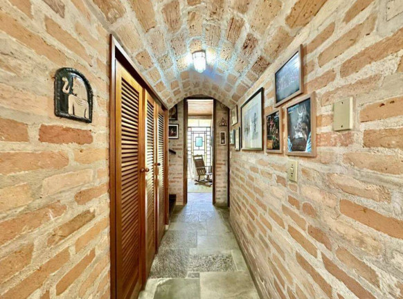 Imagem Casa com 1 Quarto à Venda, 300 m² em Nova Higienópolis - Jandira Imagem Casa com 1 Quarto à Venda, 300 m² em Nova Higienópolis - Jandira