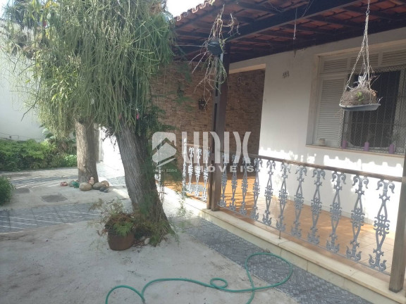 Imagem Casa com 3 Quartos à Venda, 204 m² em Parque Califórnia - Campos Dos Goytacazes