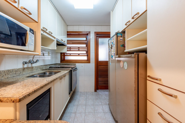 Imagem Cobertura com 3 Quartos à Venda, 191 m² em Petrópolis - Porto Alegre