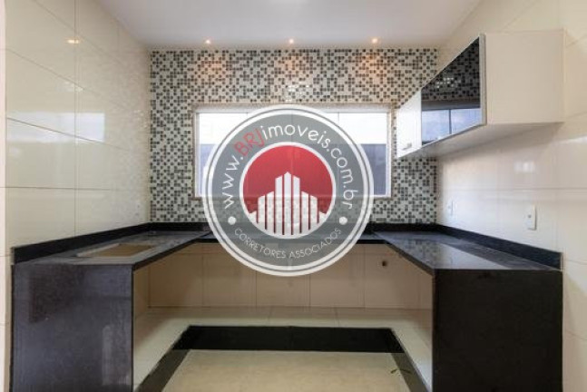 Imagem Casa com 5 Quartos à Venda, 380 m² em Recreio Dos Bandeirantes - Rio De Janeiro Imagem Casa com 5 Quartos à Venda, 380 m² em Recreio Dos Bandeirantes - Rio De Janeiro