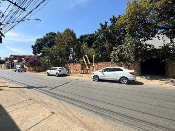 Terreno à Venda, 992 m² em Vila Exposição - Montes Claros