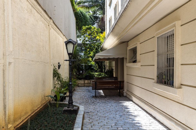 Imagem Apartamento com 3 Quartos à Venda, 197 m² em Jardins - São Paulo