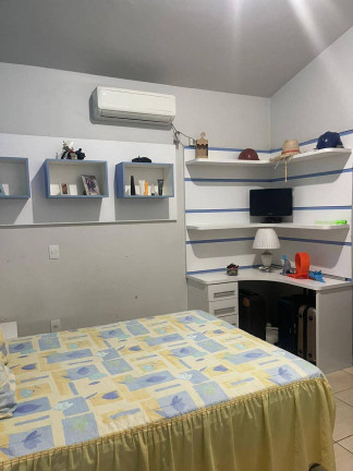 Imagem Apartamento com 3 Quartos à Venda, 400 m² em Centro - Balneário Rincão
