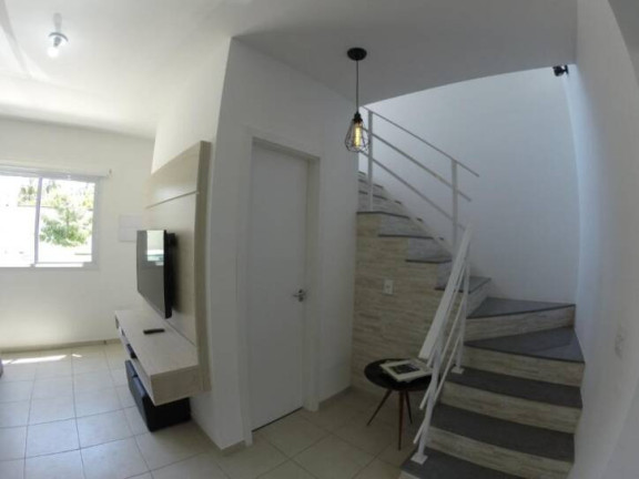 Imagem Sobrado com 2 Quartos à Venda, 68 m² em Vila Areao - Taubaté Imagem Sobrado com 2 Quartos à Venda, 68 m² em Vila Areao - Taubaté