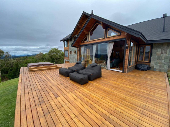 Imagem Casa com 4 Quartos à Venda, 297 m² em Rancho Queimado Imagem Casa com 4 Quartos à Venda, 297 m² em Rancho Queimado