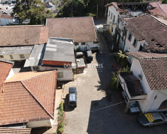 Imagem Imóvel com 146 Quartos à Venda, 11.500 m² em Região Da Abernéssia - Campos Do Jordão Imagem Imóvel com 146 Quartos à Venda, 11.500 m² em Região Da Abernéssia - Campos Do Jordão