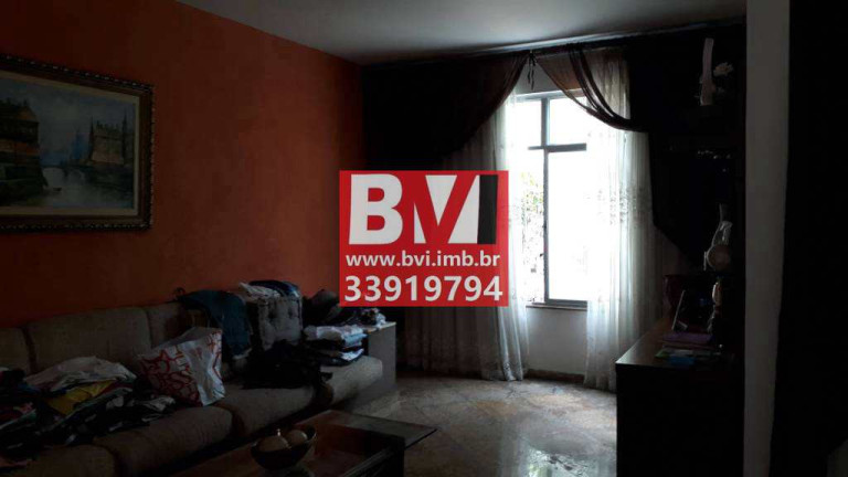 Imagem Casa com 6 Quartos à Venda, 330 m² em Vista Alegre - Rio De Janeiro Imagem Casa com 6 Quartos à Venda, 330 m² em Vista Alegre - Rio De Janeiro