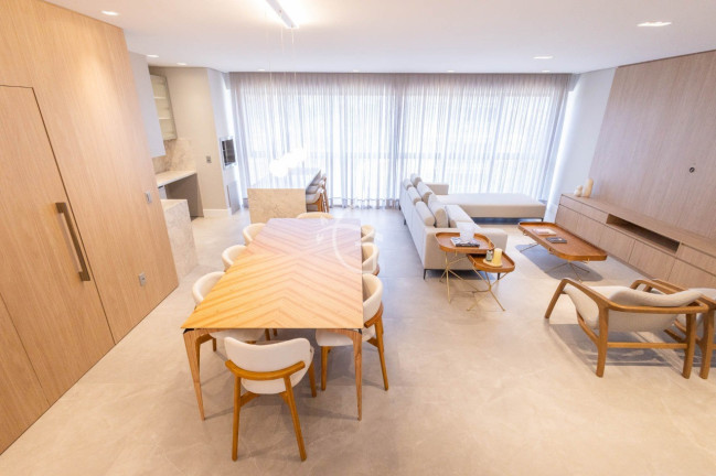 Imagem Apartamento com 3 Quartos à Venda, 152 m² em Atiradores - Joinville Imagem Apartamento com 3 Quartos à Venda, 152 m² em Atiradores - Joinville