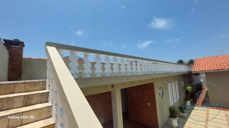 Imagem Casa com 5 Quartos à Venda, 200 m² em João Batista - Peruíbe