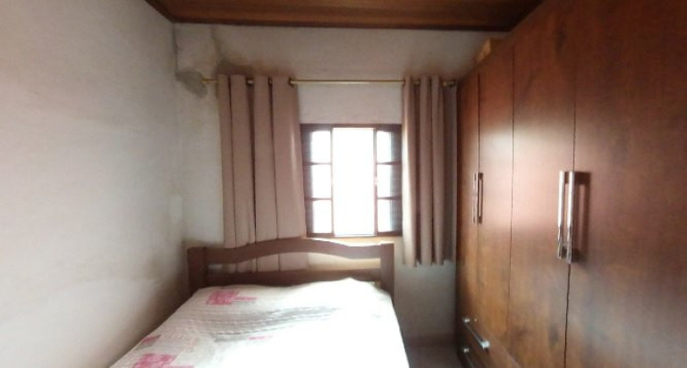 Imagem Casa com 2 Quartos à Venda, 120 m² em Figueira - Guaratinguetá