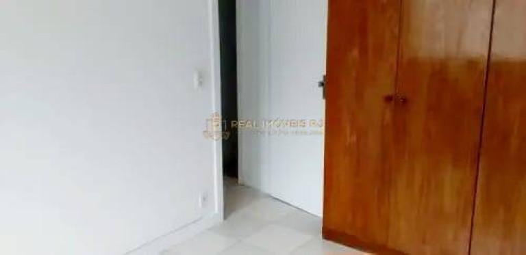 Imagem Apartamento com 3 Quartos à Venda, 64 m² em Laranjeiras - Rio De Janeiro Imagem Apartamento com 3 Quartos à Venda, 64 m² em Laranjeiras - Rio De Janeiro