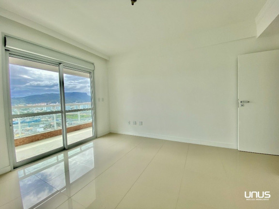 Imagem Apartamento com 3 Quartos à Venda, 179 m² em Centro - Palhoça