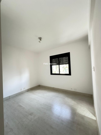 Imagem Imóvel com 3 Quartos à Venda, 192 m² em Vila Suzana - São Paulo Imagem Imóvel com 3 Quartos à Venda, 192 m² em Vila Suzana - São Paulo