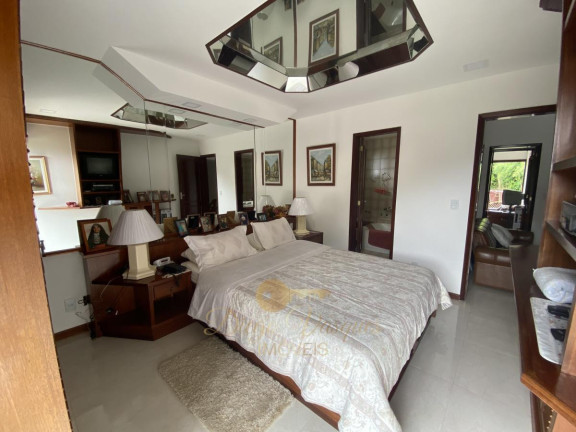 Imagem Casa com 6 Quartos à Venda, 190 m² em Granja Guarani - Teresópolis Imagem Casa com 6 Quartos à Venda, 190 m² em Granja Guarani - Teresópolis