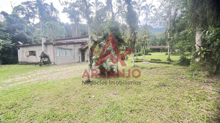 Imagem Chácara com 3 Quartos à Venda, 10.750 m² em Horto Florestal - Ubatuba