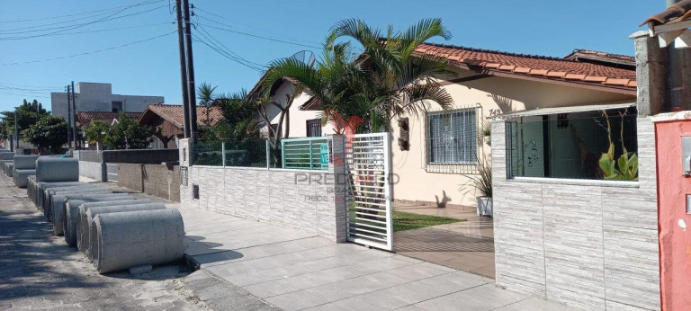 Imagem Casa com 3 Quartos à Venda, 100 m² em Centro - Penha Imagem Casa com 3 Quartos à Venda, 100 m² em Centro - Penha