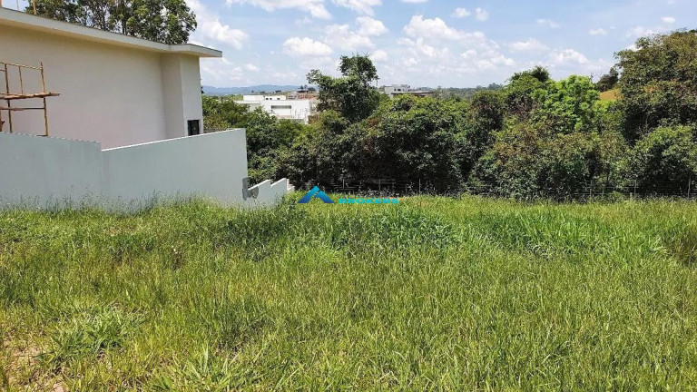 Terreno à Venda, 859 m² em Dos Medeiros - Jundiaí