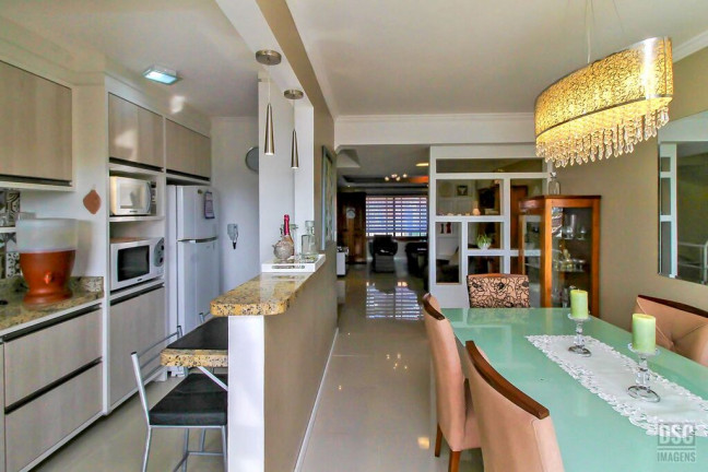 Imagem Casa com 3 Quartos à Venda, 193 m² em Espírito Santo - Porto Alegre