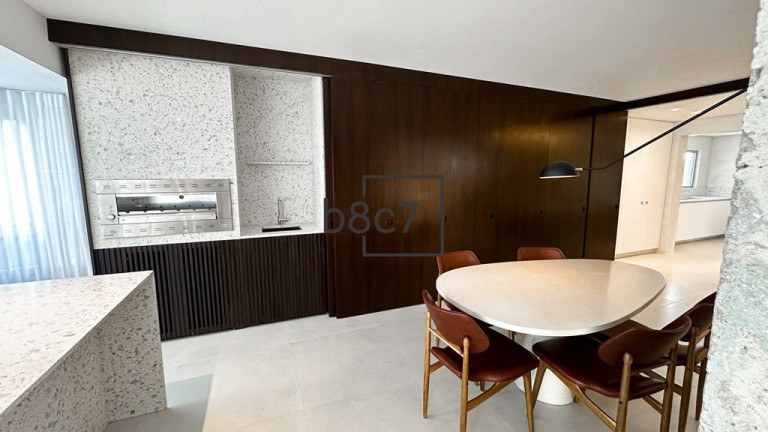 Imagem Apartamento com 4 Quartos à Venda, 250 m² em água Verde - Curitiba Imagem Apartamento com 4 Quartos à Venda, 250 m² em água Verde - Curitiba