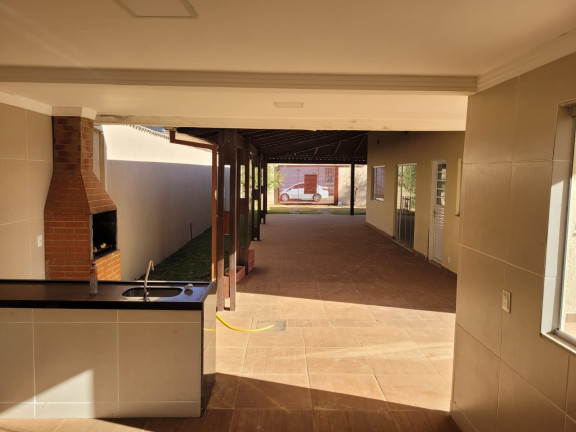 Imagem Imóvel com 4 Quartos à Venda, 200 m² em Sobradinho - Brasília Imagem Imóvel com 4 Quartos à Venda, 200 m² em Sobradinho - Brasília