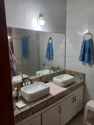 Imagem Casa com 3 Quartos à Venda, 180 m² em Caiçara - Praia Grande Imagem Casa com 3 Quartos à Venda, 180 m² em Caiçara - Praia Grande