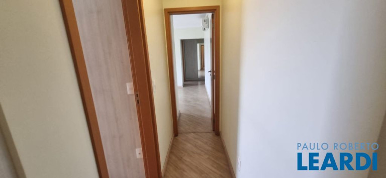 Foto do imóvel Apartamento com 3 Quartos à Venda, 158 m² em Vila Assunção - Santo André