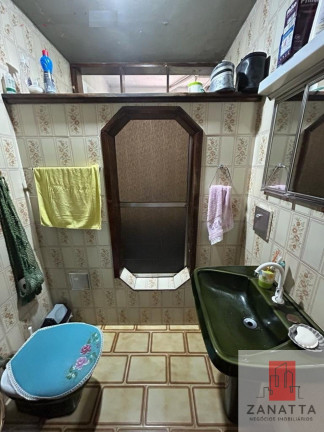 Imagem Casa com 3 Quartos à Venda, 224 m² em Centro - Esteio