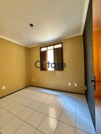 Imagem Casa com 4 Quartos à Venda, 134 m² em Sapiranga - Fortaleza Imagem Casa com 4 Quartos à Venda, 134 m² em Sapiranga - Fortaleza