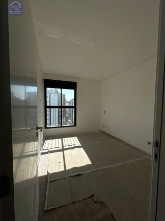 Imagem Apartamento com 3 Quartos à Venda, 117 m² em Centro - Florianópolis Imagem Apartamento com 3 Quartos à Venda, 117 m² em Centro - Florianópolis