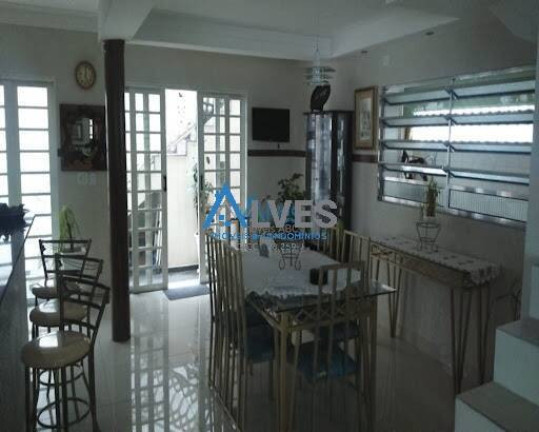 Imagem Casa com 3 Quartos à Venda, 300 m² em Santa Terezinha - São Bernardo Do Campo