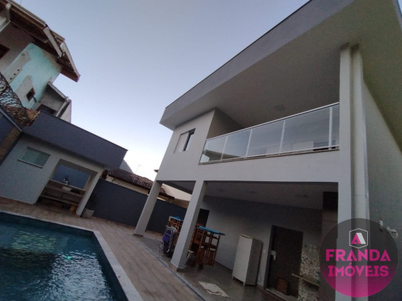Casa de Condomínio com 3 Quartos à Venda, 228 m² em Horto Florestal - Ubatuba