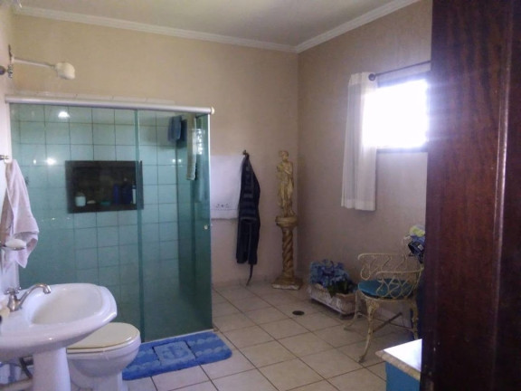 Imagem Chácara com 1 Quarto à Venda, 100 m² em Centro - Caçapava Imagem Chácara com 1 Quarto à Venda, 100 m² em Centro - Caçapava