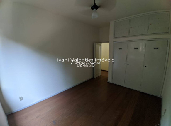 Imagem Apartamento com 3 Quartos à Venda, 121 m² em Tijuca - Rio De Janeiro Imagem Apartamento com 3 Quartos à Venda, 121 m² em Tijuca - Rio De Janeiro