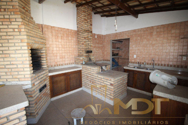 Imagem Casa com 3 Quartos à Venda, 260 m² em Braúnas - Belo Horizonte