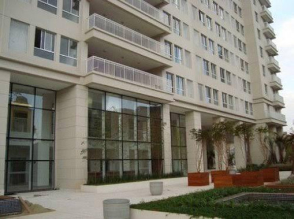 Sala Comercial à Venda, 40 m² em Pinheiros - São Paulo